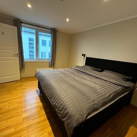 Charming 3-Bedroom Apartment In The Heart Of Кристіансунн Екстер'єр фото