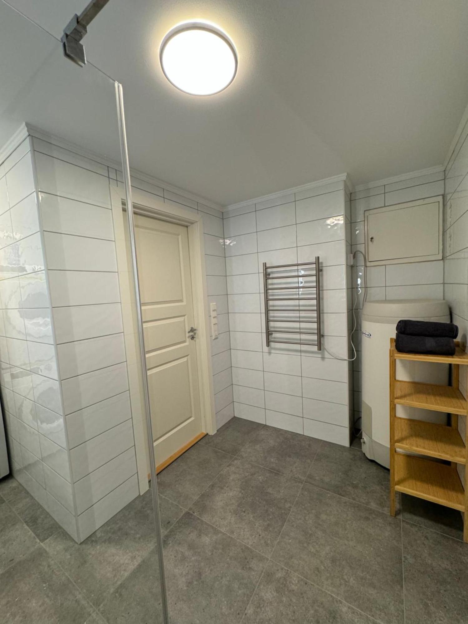 Charming 3-Bedroom Apartment In The Heart Of Кристіансунн Екстер'єр фото