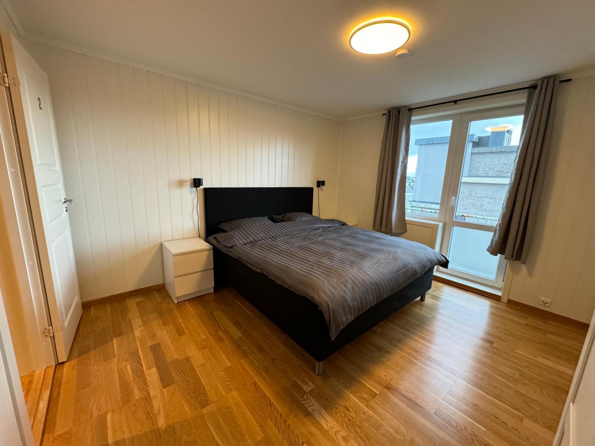 Charming 3-Bedroom Apartment In The Heart Of Кристіансунн Екстер'єр фото